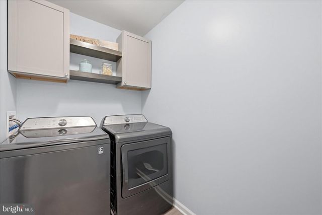 259 TWICKENHAM DR, Martinsburg, WV 25403