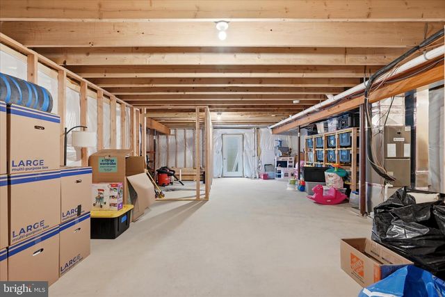 259 TWICKENHAM DR, Martinsburg, WV 25403