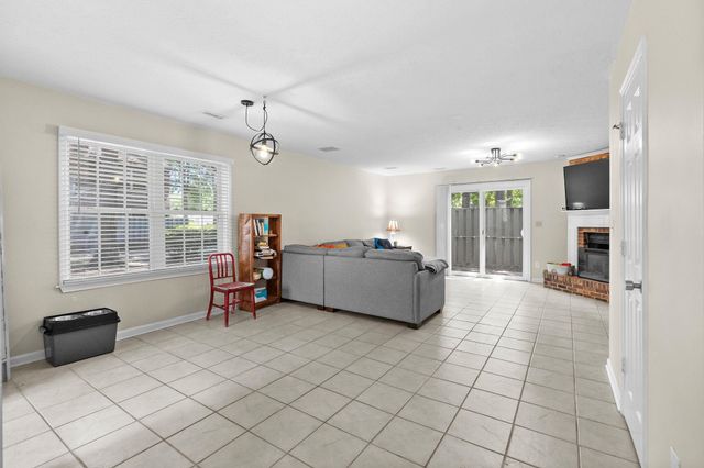 830 44th Ave N Apt C1, Myrtle Beach, SC 29577