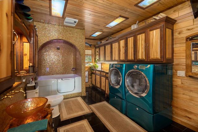 W743 Utley Road, Markesan, WI 53946