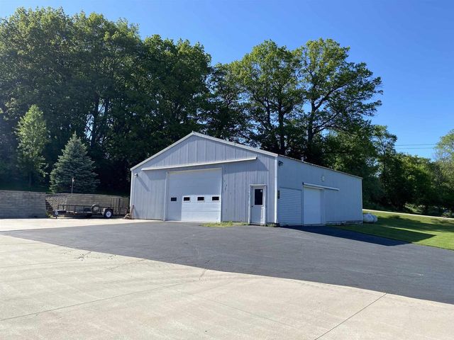 W743 Utley Road, Markesan, WI 53946