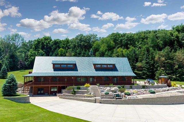 W743 Utley Road, Markesan, WI 53946