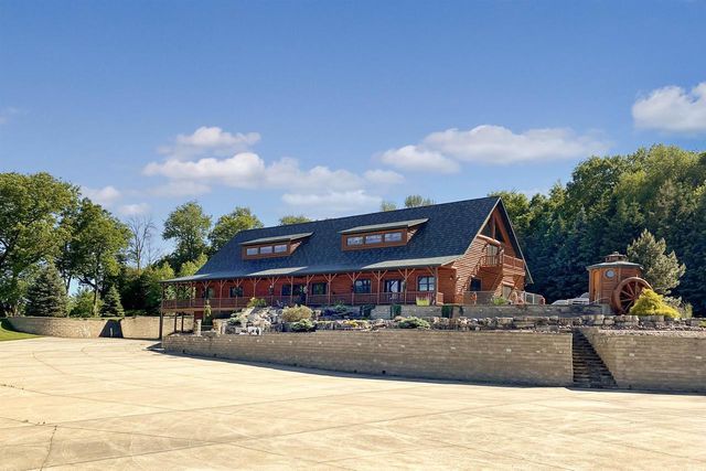 W743 Utley Road, Markesan, WI 53946