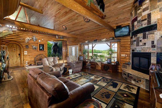 W743 Utley Road, Markesan, WI 53946