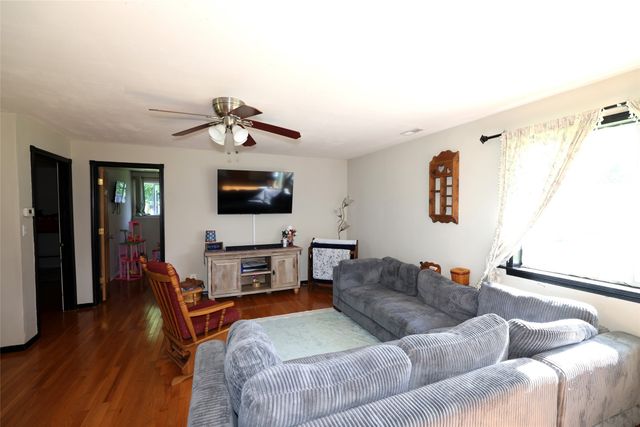 407 N Market Street, Madrid, IA 50156