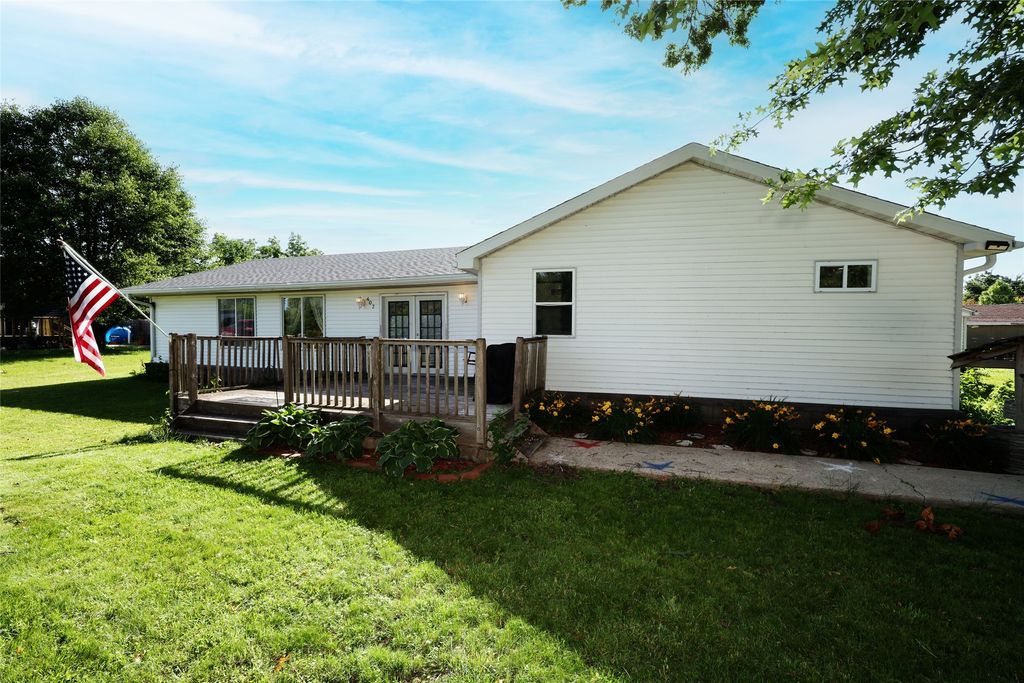 407 N Market Street, Madrid, IA 50156