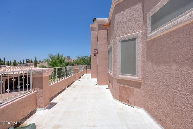 1361 GATE Place, El Paso, TX 79936