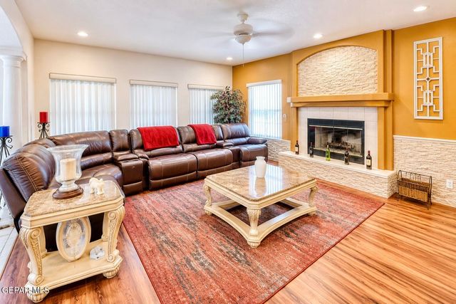 1361 GATE Place, El Paso, TX 79936
