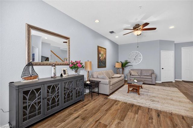 3231 Cottonwood BEND 306, Fort Myers, FL 33905