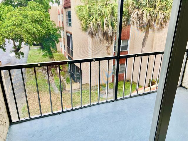 8280 SW 24th Street 7312, North Lauderdale, FL 33068