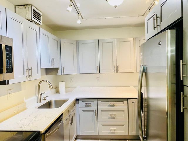 8280 SW 24th Street 7312, North Lauderdale, FL 33068