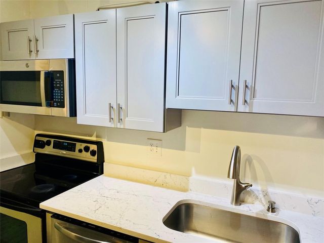 8280 SW 24th Street 7312, North Lauderdale, FL 33068