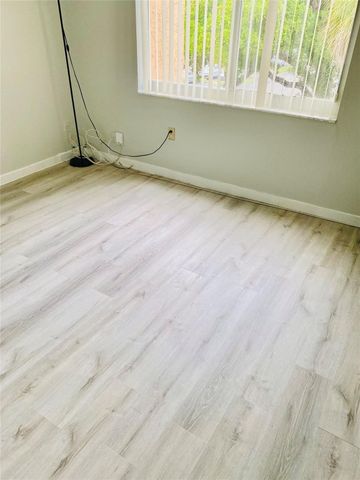 8280 SW 24th Street 7312, North Lauderdale, FL 33068