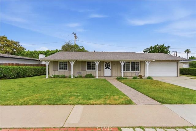 186 Buoy, Costa Mesa, CA 92627