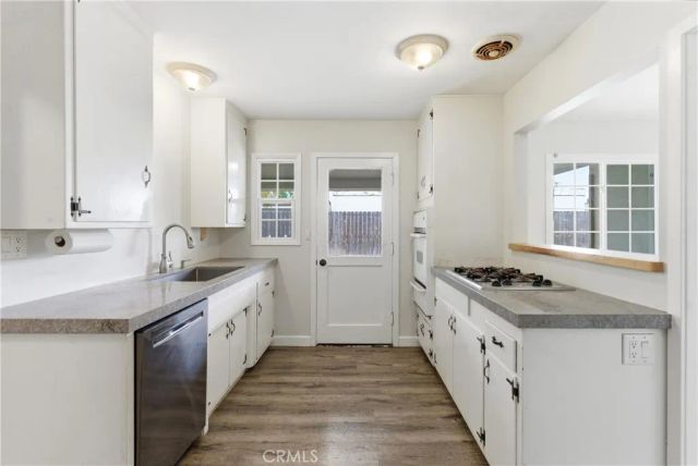 186 Buoy, Costa Mesa, CA 92627