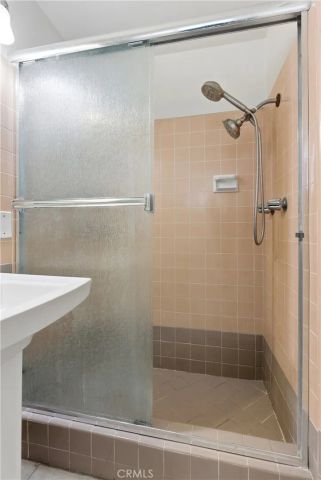 186 Buoy, Costa Mesa, CA 92627