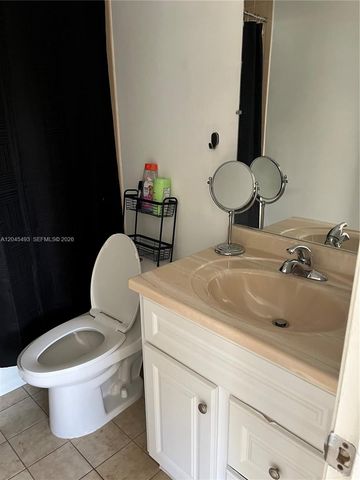 4114 NW 88th Ave 201, Coral Springs, FL 33065