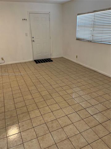 4114 NW 88th Ave 201, Coral Springs, FL 33065