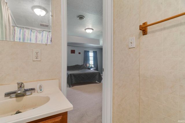 309 N Boles Street, Osceola, IN 46561