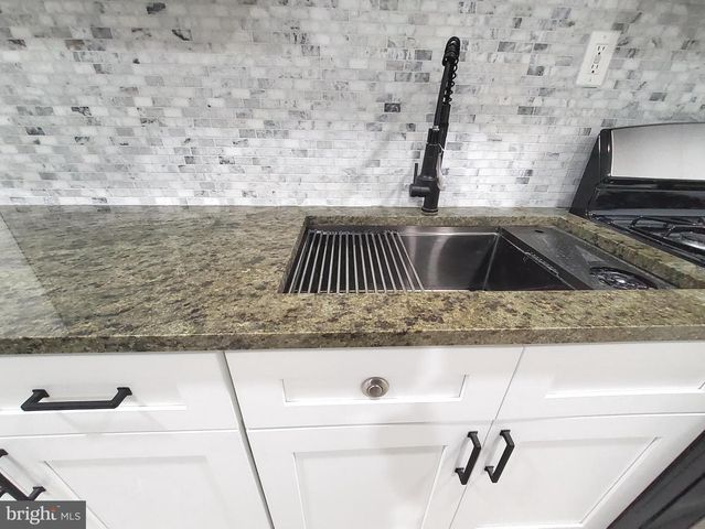 1332 S STANLEY ST, Philadelphia, PA 19146