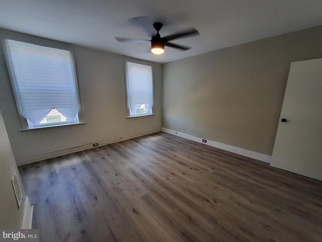 1332 S STANLEY ST, Philadelphia, PA 19146