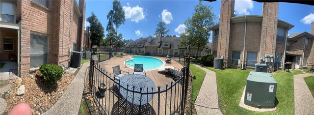 5515 Strack Road 115, Houston, TX 77069