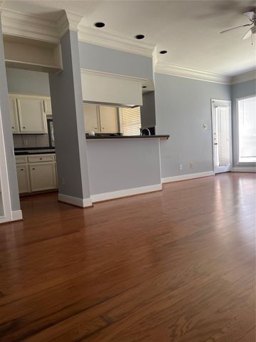 5515 Strack Road 115, Houston, TX 77069