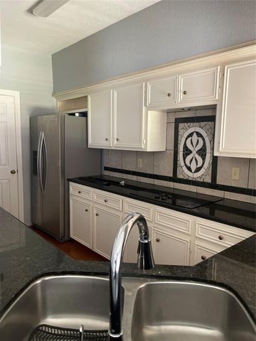 5515 Strack Road 115, Houston, TX 77069