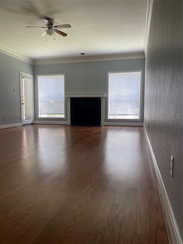 5515 Strack Road 115, Houston, TX 77069