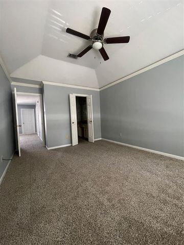 5515 Strack Road 115, Houston, TX 77069