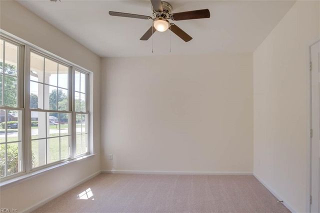41 Mennonite LN, Newport News, VA 23602