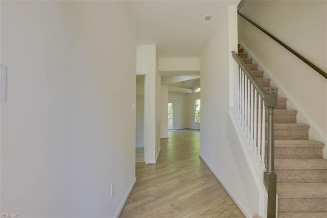41 Mennonite LN, Newport News, VA 23602