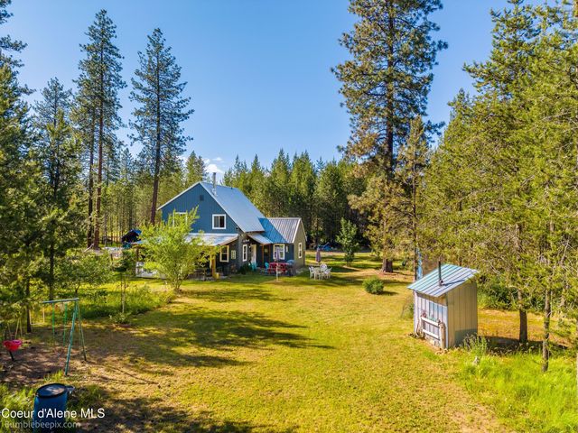 89 Jada Dr, Blanchard, ID 83804
