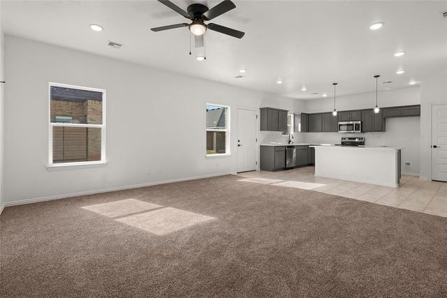 800 Chateau Court, Kingfisher, OK 73750