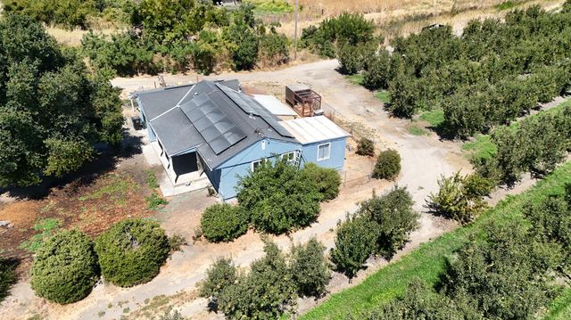 787 W Sutter Island Cross Rd, Courtland, CA 95615