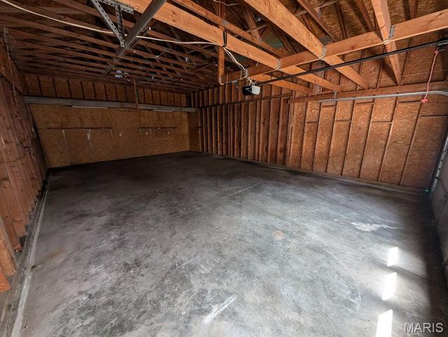2313 Miracle Avenue, Granite City, IL 62040
