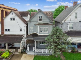 425 Agatha, Pitcairn, PA 15140