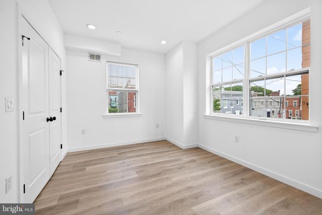 1870 N MARSTON ST, Philadelphia, PA 19121