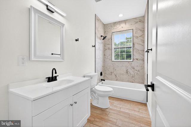 1870 N MARSTON ST, Philadelphia, PA 19121