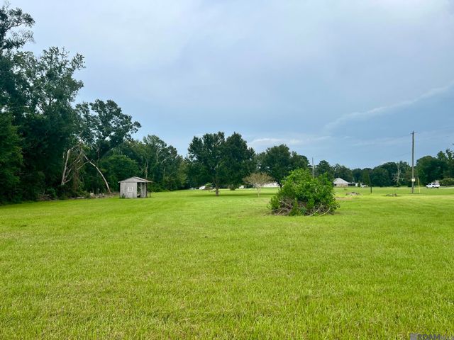 13386 La Hwy 431, St Amant, LA 70774