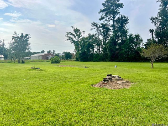 13386 La Hwy 431, St Amant, LA 70774