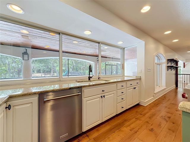 1850 OAK CREEK DRIVE, Dunedin, FL 34698
