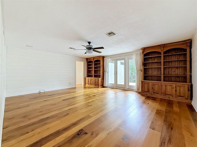 1850 OAK CREEK DRIVE, Dunedin, FL 34698