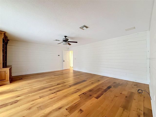 1850 OAK CREEK DRIVE, Dunedin, FL 34698