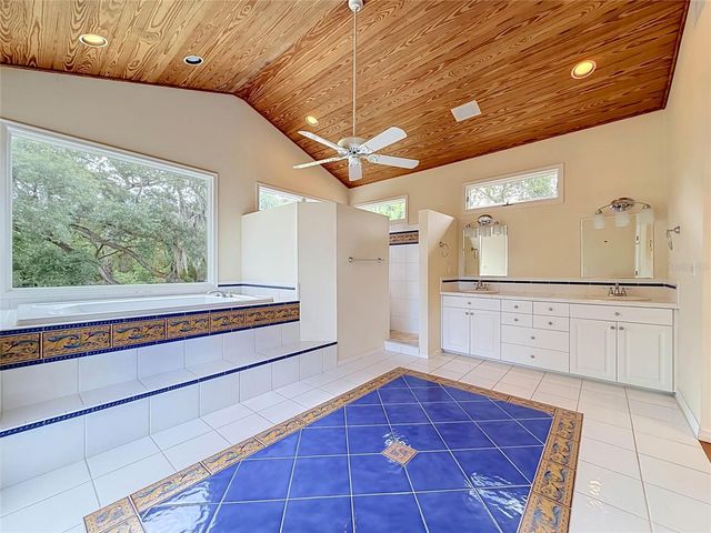 1850 OAK CREEK DRIVE, Dunedin, FL 34698