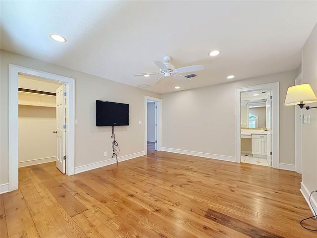 1850 OAK CREEK DRIVE, Dunedin, FL 34698