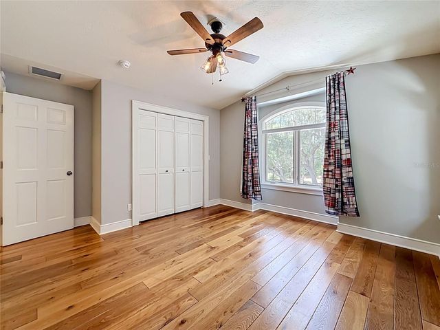 1850 OAK CREEK DRIVE, Dunedin, FL 34698