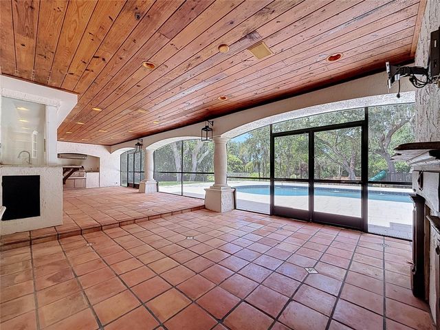 1850 OAK CREEK DRIVE, Dunedin, FL 34698