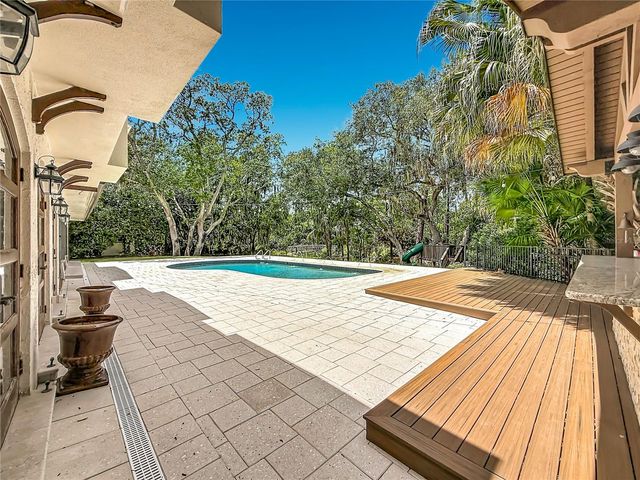 1850 OAK CREEK DRIVE, Dunedin, FL 34698