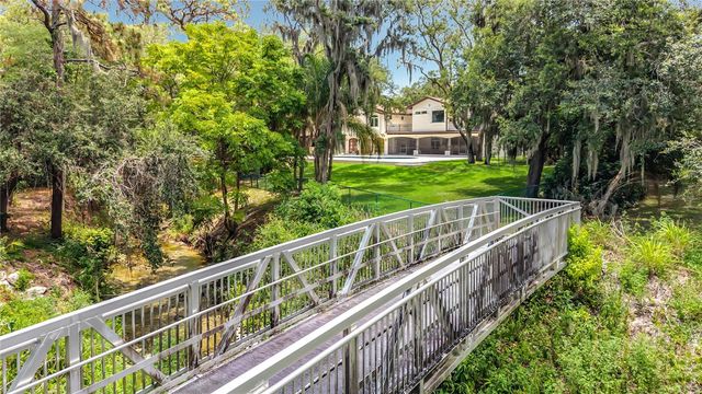1850 OAK CREEK DRIVE, Dunedin, FL 34698